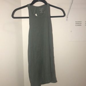 Medium green workout tank top high neck